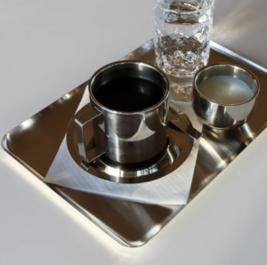 Modern American coffee mug set