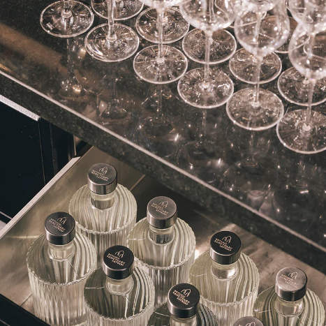 Design Waterfles 1L met luxe dop – Hotel Supply